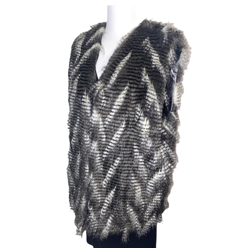 Women’s Xl luxe faux fur lined gray vest